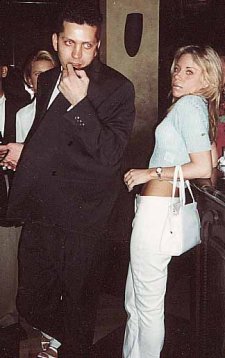 aal.jpg (20342 bytes)