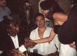 awhoopi.jpg (18264 bytes)