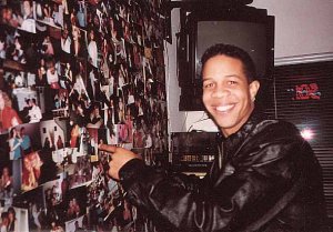 byronscc98a.jpg (23431 bytes)